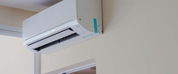 Installation de climatisation moderne (split) à Aix-en-Provence
